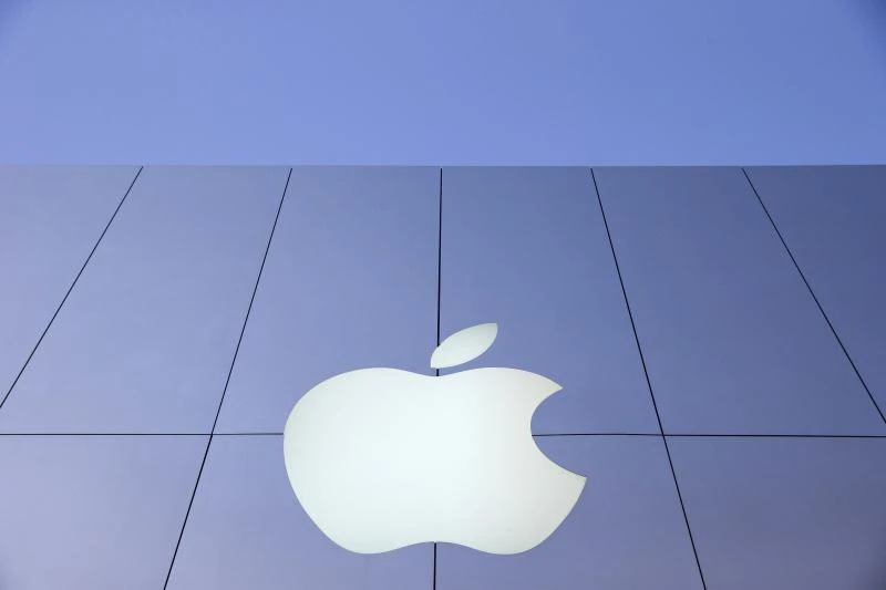 Apple and Samsung spar over potential US ban on phone sales