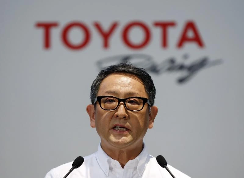 Toyota tells US dealers to stop selling 6 models