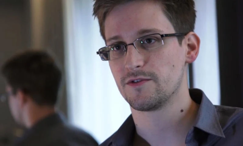 New York Times, Guardian call for Snowden clemency