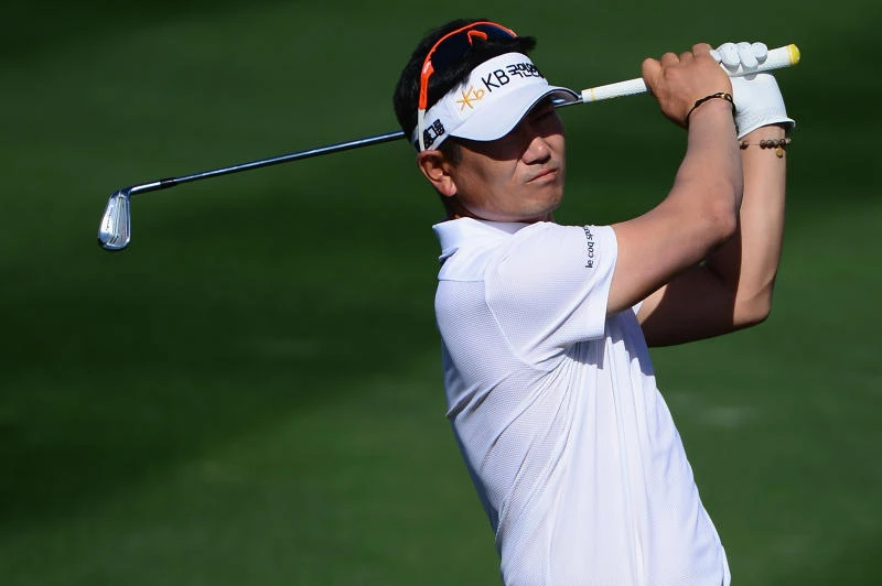 Yang and Watson set pace at Phoenix Open