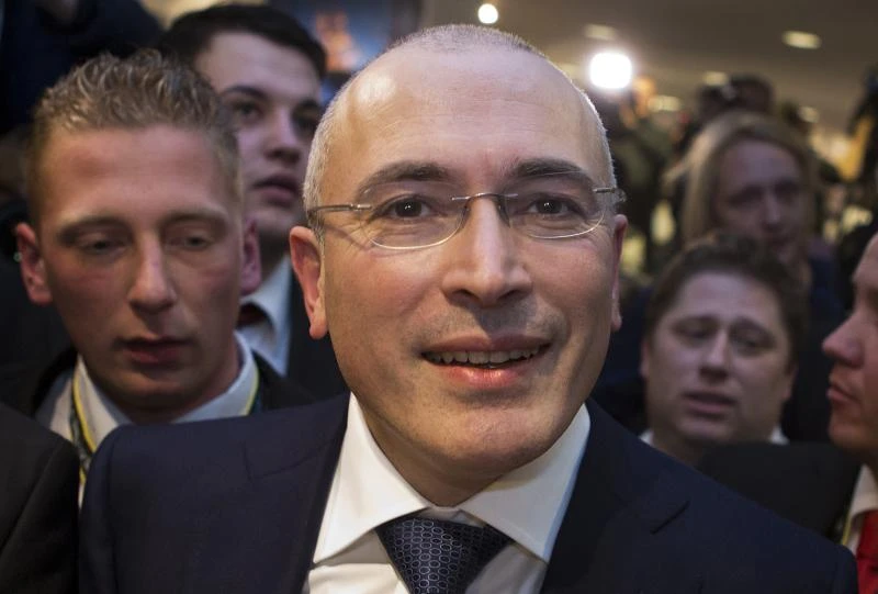 Ex-oil tycoon Khodorkovsky travels to Switzerland