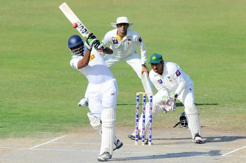 Perera, Mathews frustrate Pakistan