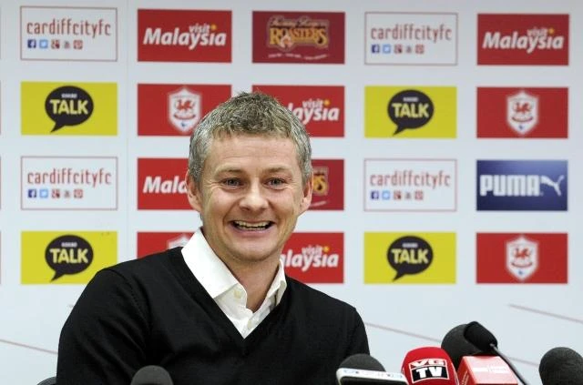 New Cardiff boss Solskjaer aims guns at Swansea