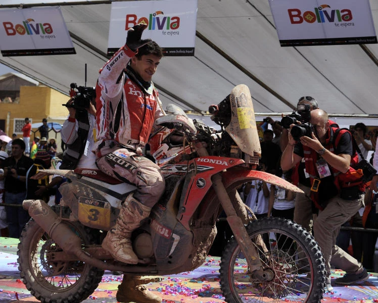 Spanish duo claim Dakar 7th stage