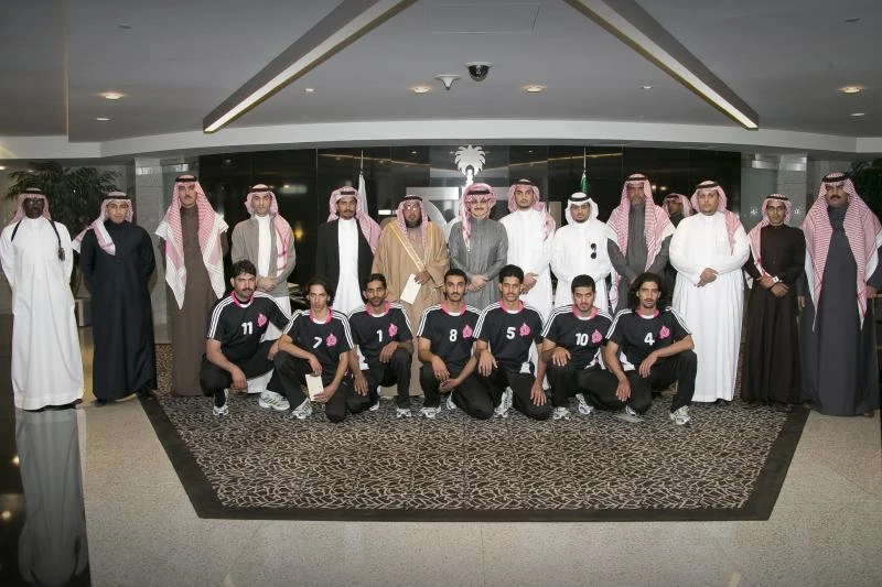 Prince Alwaleed awards SR160,000 to Masadah Sports Club
