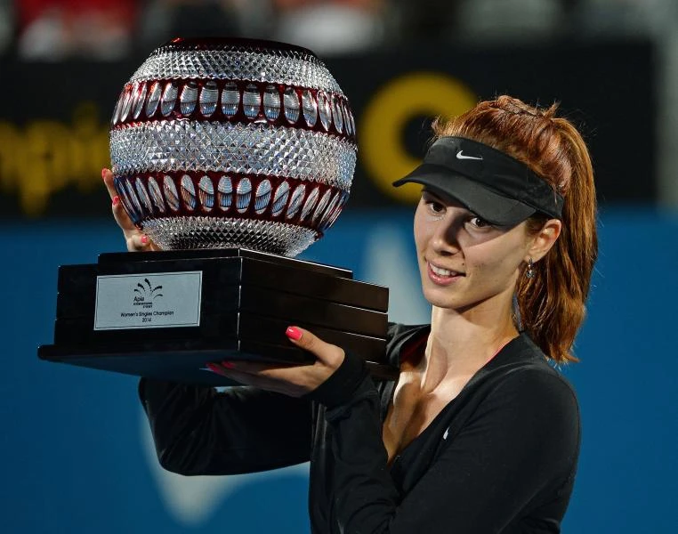 Pironkova reigns in Sydney; Del Potro into final