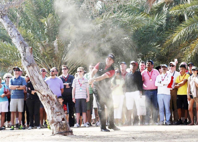 Mickelson delights Abu Dhabi crowd with spectacular 63