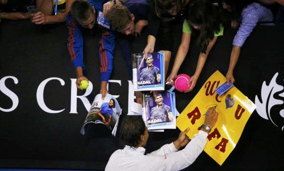 Nadal, Azarenka into 4th round at Australian Open