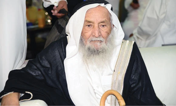 Elderly businessman casts vote at JCCI elections