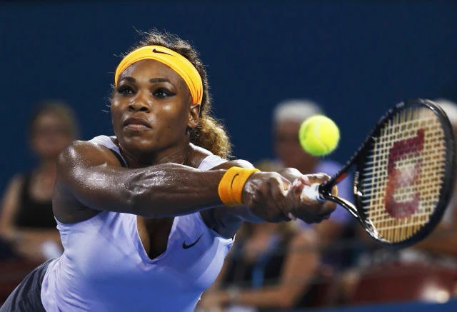 S. Williams beats Sharapova in Brisbane semifinals