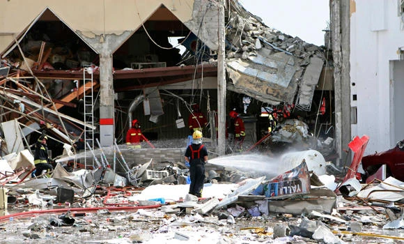 Qatar restaurant explosion ‘kills 12, mostly customers’