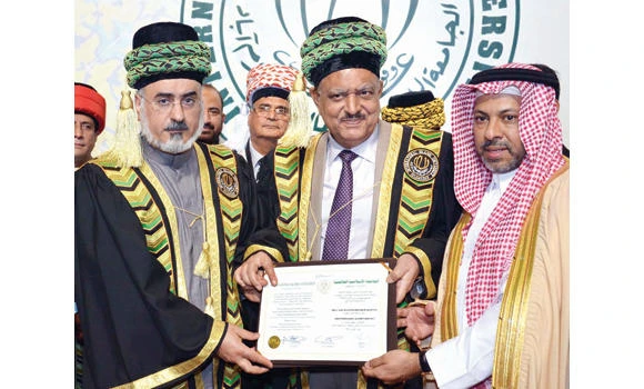King gets honorary doctorate from Pak varsity