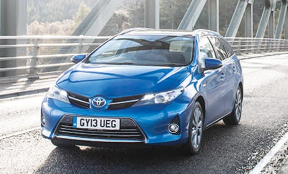 Toyota keeps top slot in global car sales