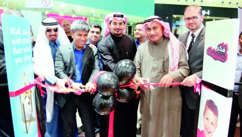 Obeikan Bookstore opens new branch in Dhahran Mall