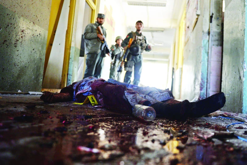 Burqa-wearing gunmen attack Afghan police HQ