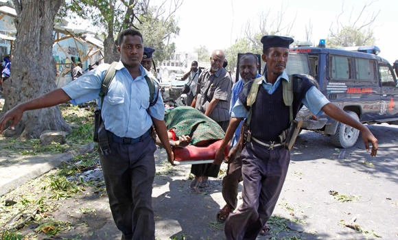 Car bomb kills seven in Somali capital: police