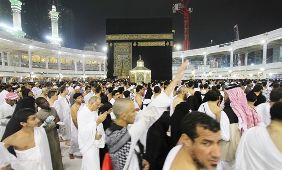 Pilgrims lose way in Grand Mosque