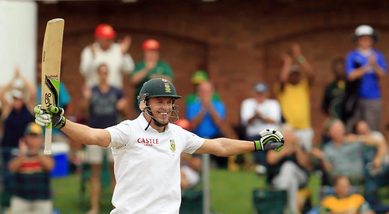 South Africa puts Australia under pressure