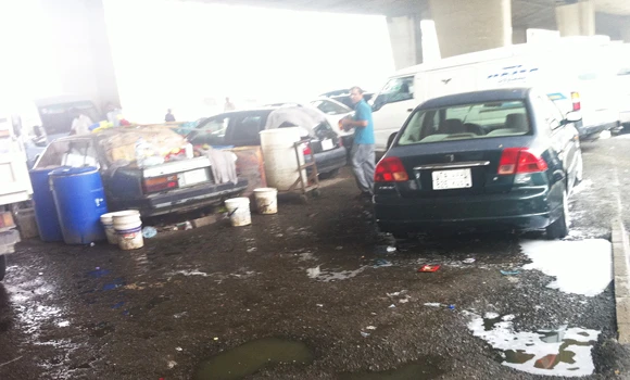 Crackdown on car washing on roads