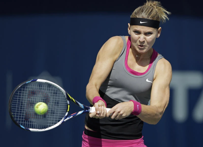 Safarova overcomes Stephens in Dubai tennis
