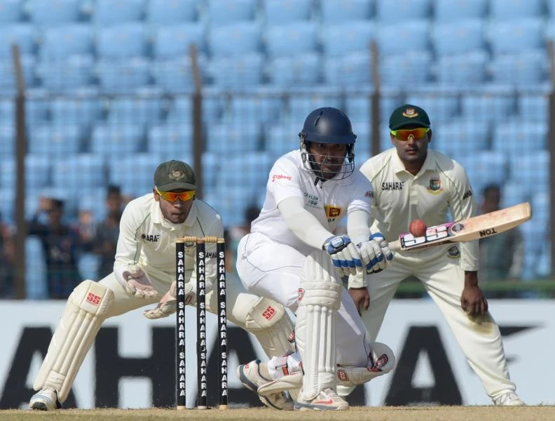 Sangakkara puts Sri Lanka in control with 34th ton