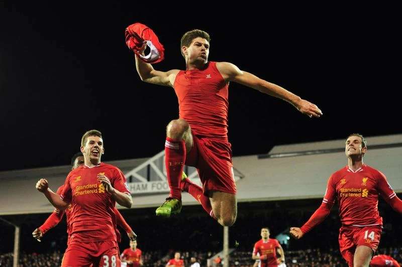 Liverpool closes in on title; Arsenal, United share spoils