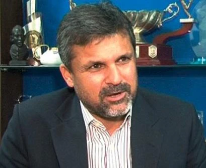 PCB appoints Moin Khan as head coach