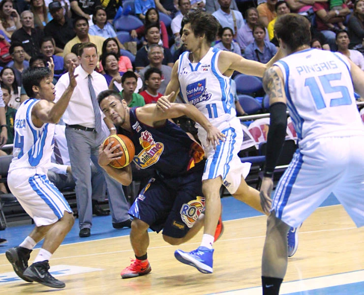 San Mig hits back hard at Rain or Shine to level series