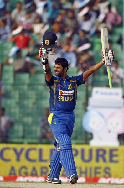 Malinga’s fiver humbles Pakistan in Asia Cup opener