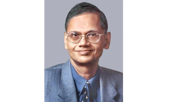 Trilingual society key feature of action plan