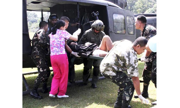 Blast injures 12 in southern Philippines