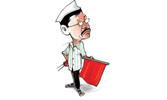 Can Kejri do without courting controversies?