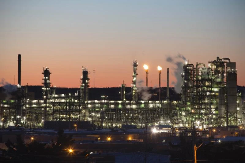 Oversupply, weak demand to depress oil prices