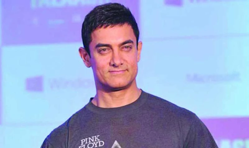 Will never join politics, says Aamir