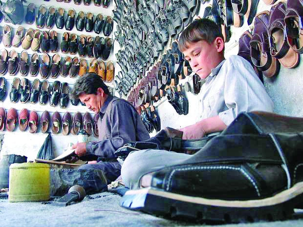 $500 Paul Smith designer ‘chappals’ amuse Pakistanis