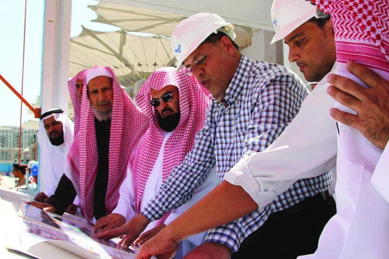 Live translation of sermon at Prophet’s Mosque