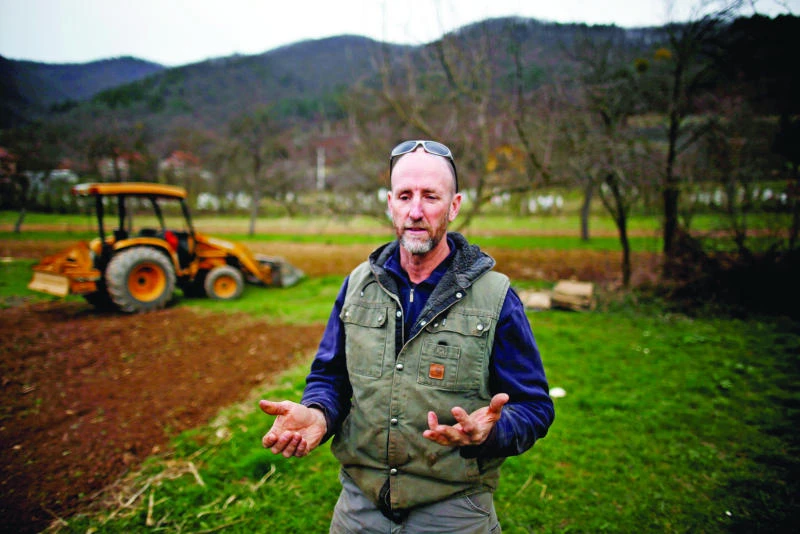 Town that withstood wartime siege shows the way in Bosnia