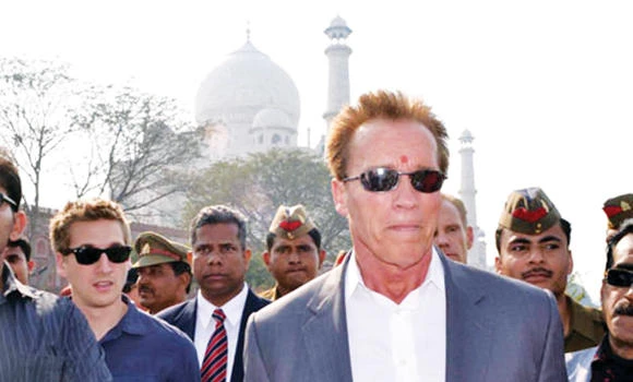 Schwarzenegger eyes role in Bollywood