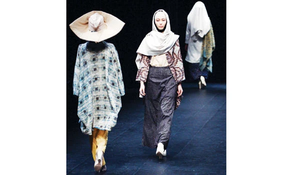 Hijab takes center stage at Tokyo Fashion Week