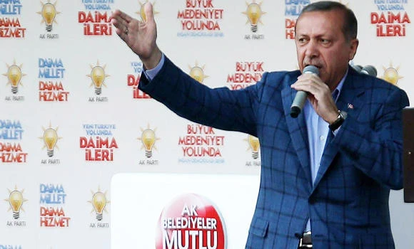 Erdogan defiant despite Gul’s hope Twitter ban will go