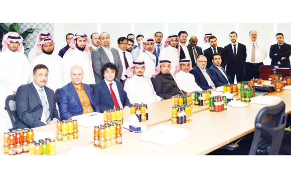 Thimar Aljazirah rewards staff for outstanding performance