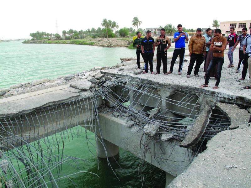 16 die in Iraq assaults, a month before April polls