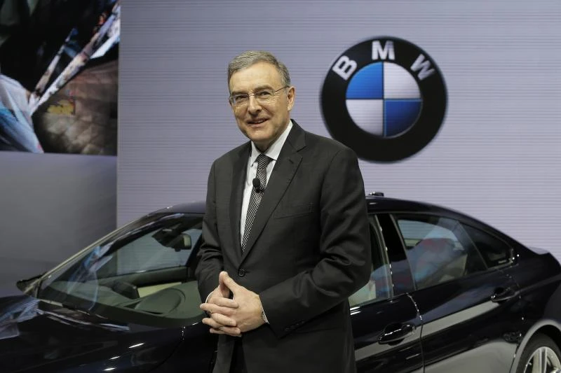 BMW drives on to record sales, earnings in 2013