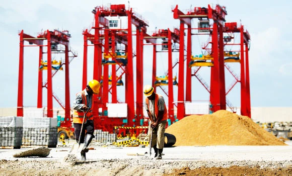 Lankans eyeing Gulf jobs warned against con agents