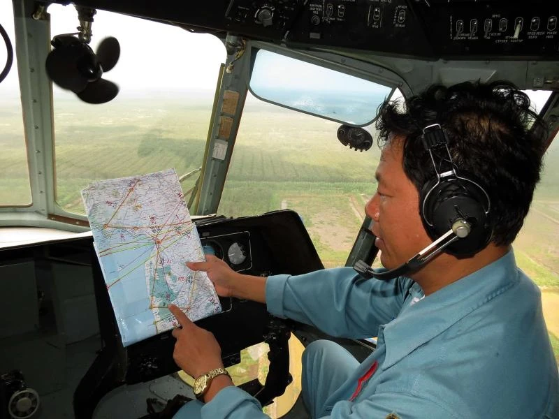Details on ships, planes searching for missing jet