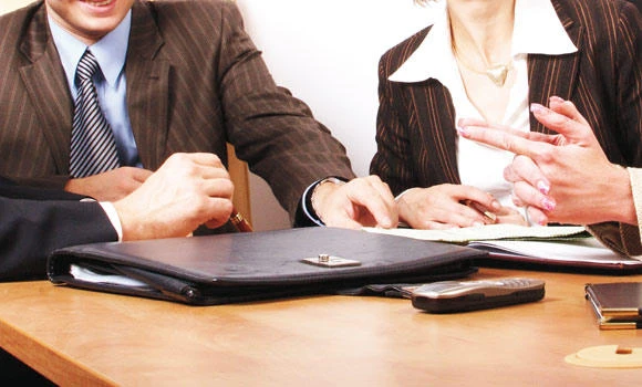 Professional expats demand dual Gulf residency