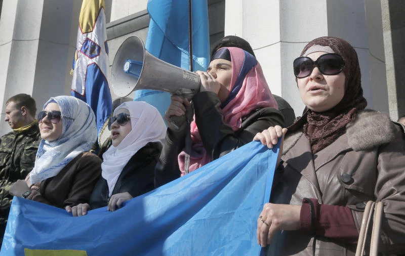 Crimean Parliament pushes for independence