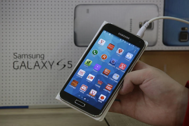Samsung irked by early Galaxy S5 release in South Korea