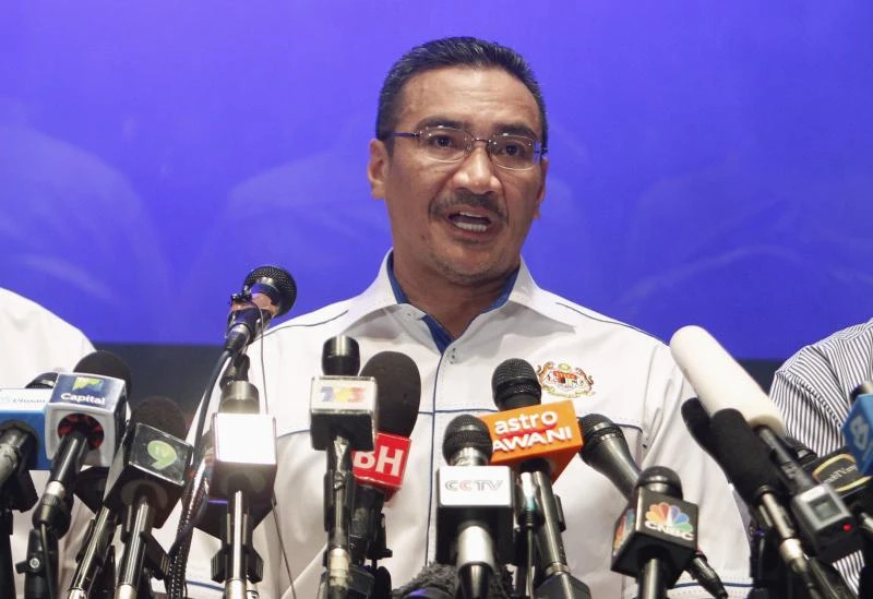 Missing Malaysian jet 'may have disintegrated in mid-air'