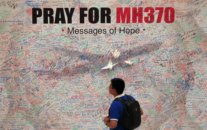 Indian search finds no trace of Malaysian plane